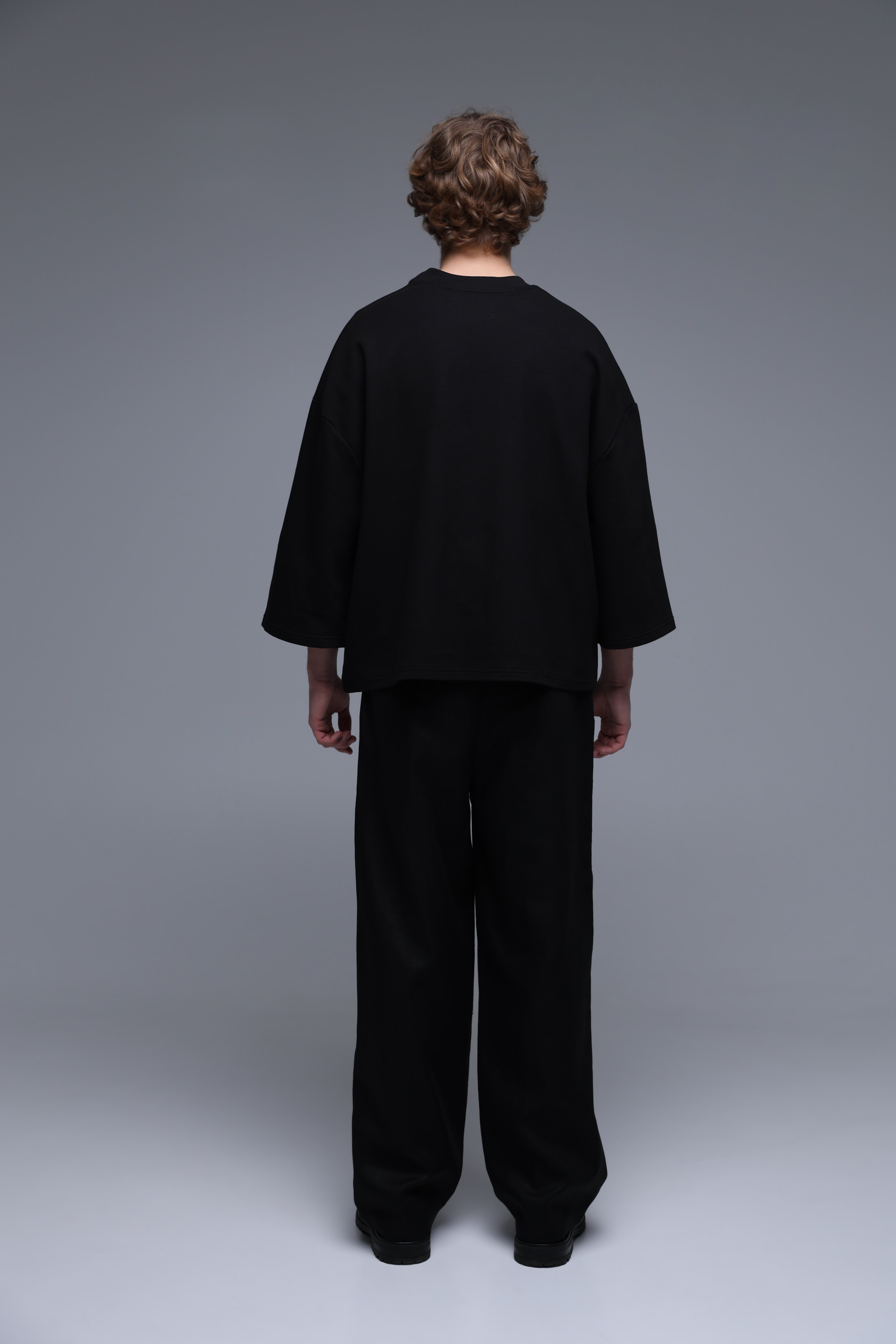 BLACK CROPPED TEE luxury menswear