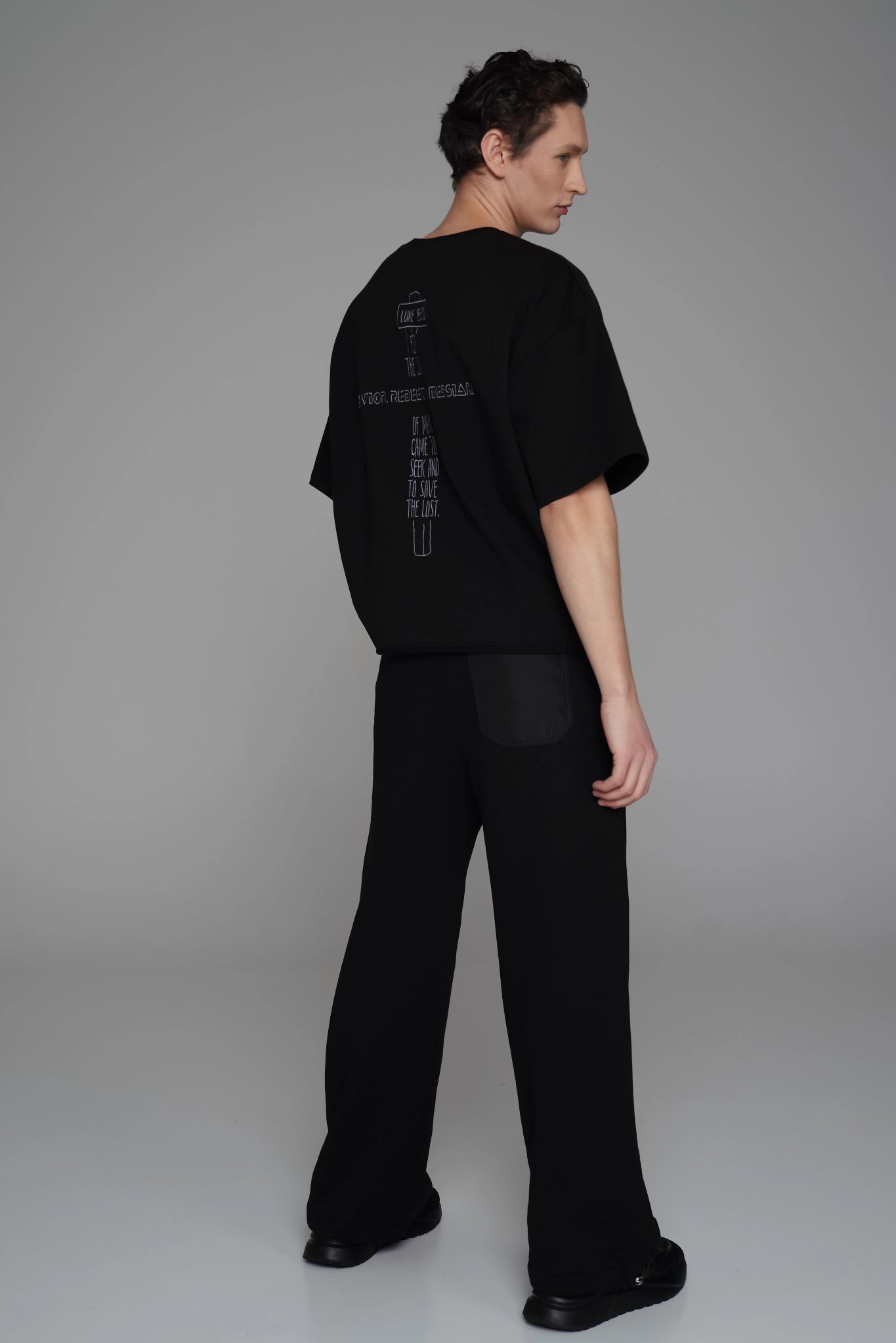 Men’s Black Oversized Mini Crop T‑Shirt