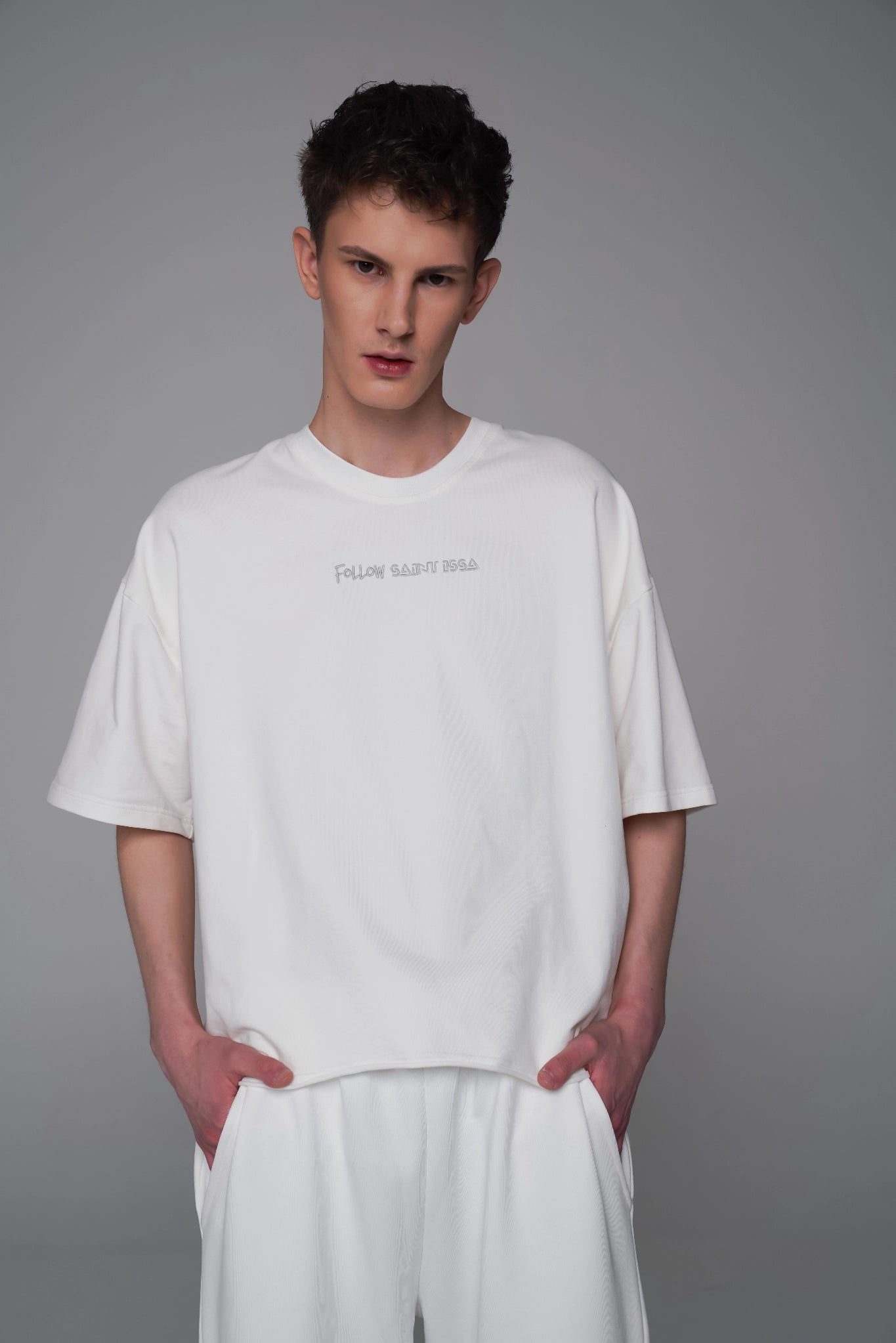 MEN'S OVERSIZED MINI CROP T-SHIRT CHAMPAGNE luxury