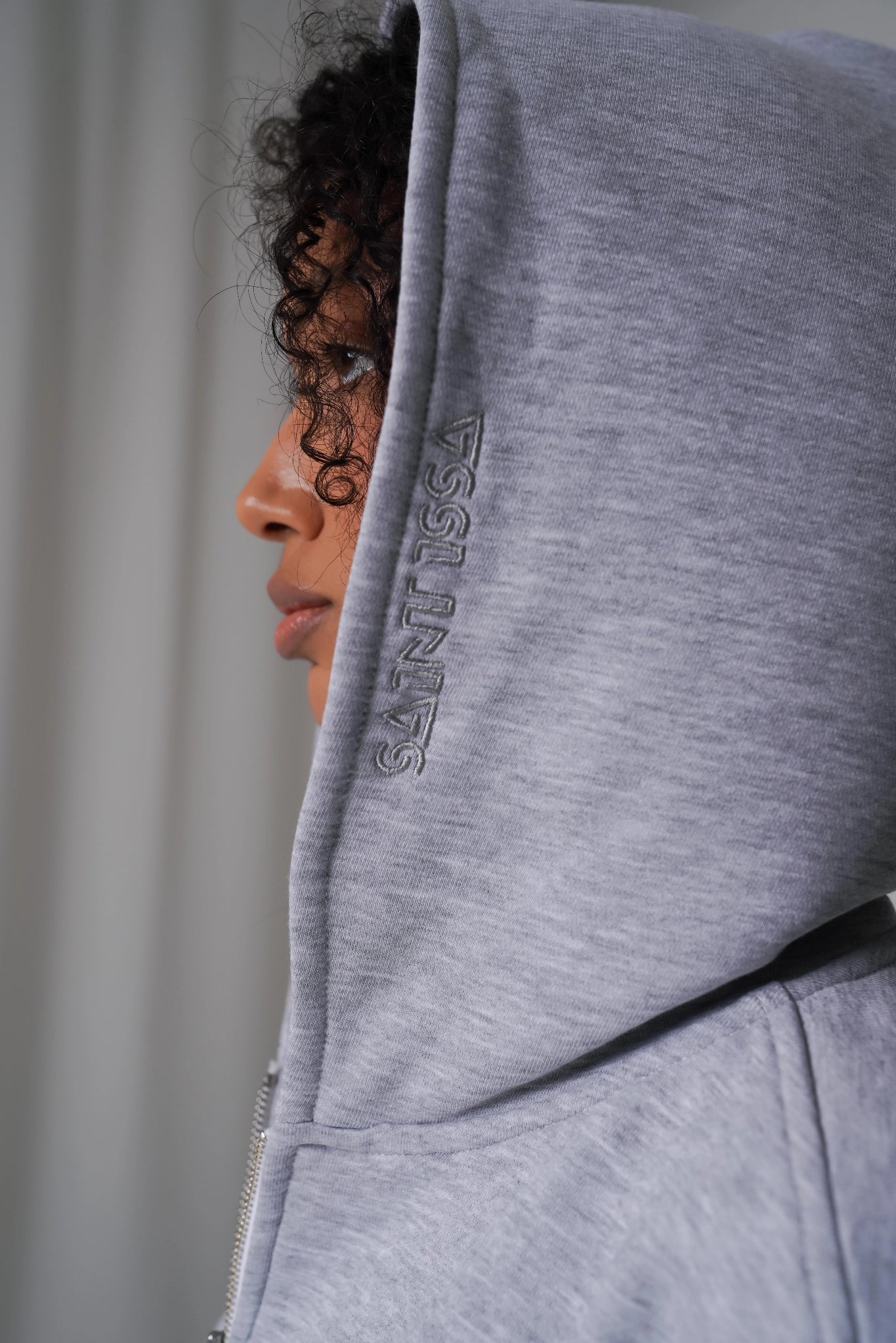 WOMEN'S OVERSIZED MINI CROP HOODIE ASH GREY CUSTOM side