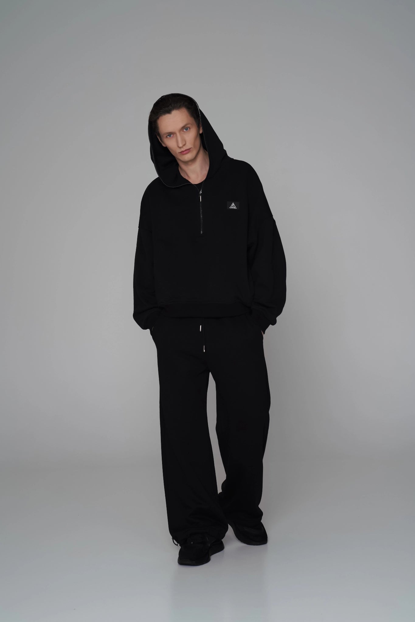 Saint Issa Men's Mini Crop Full‑Zip Oversized Hoodie — Black
