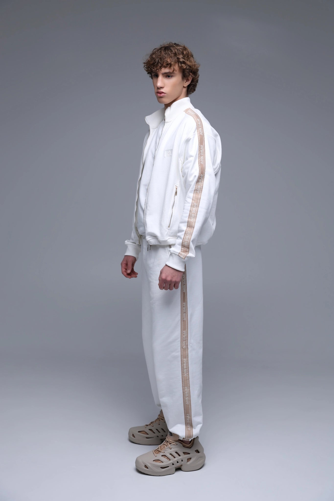 MEN'S IVORY ELEGANCE JOGGERS side view